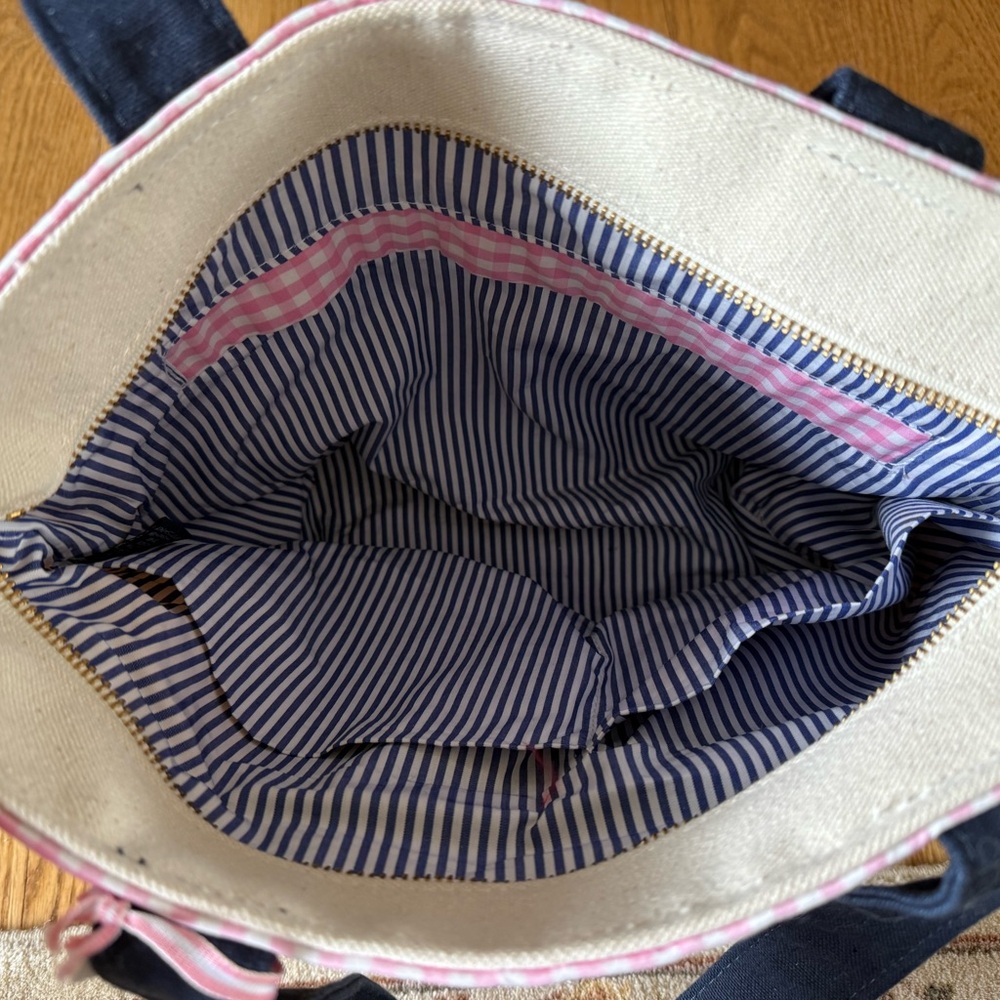 Vineyard Vines Pink Gingham & Navy Canvas Tote - Picture 3 of 4